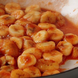 62 reactions · 4 comments | Recipe: https://keviniscooking.com/cinnamon-honey-fried-bananas/ Fried bananas with sweet cinnamon butter sauce is an irresistibly delicious, sweet fruit dessert, especially with a scoop of ice cream on top. It only takes 10 minutes to make this easy banana dessert recipe! | Kevin Is Cooking | Facebook