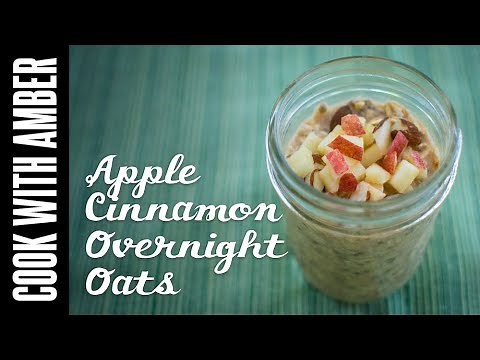 Easy Thanksgiving Morning Breakfast - Apple Cinnamon Overnight Oats | Cook With Amber