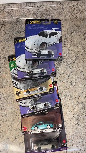 Cooming soon🏎️…#hotwheels #hotwheelscustom #DIY #porsche #nissanskyline #fyp #paratii