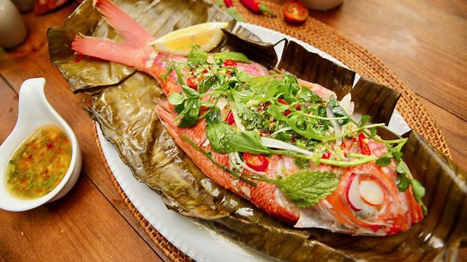 Red Snapper Wrapped In Banana Leaves - Taste Life