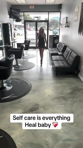 Kristi Lee (@princesskristilee)’s videos with DANGGGG - nikkirudyyy_