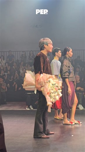 BENCH FASHION WEEK HOLIDAY 2025 DAY 1 | Filipino designer Neric Beltran presented his latest runway show at Bench Fashion Week Holiday 2025 on September 19, 2025, at One Ayala's SPACE. Titled The Other Side, Neric's collection redefines his signature high-drama style while embracing accessible, everyday elegance. @benchtm Video: @mrnikkotuazon #PEPVideo #PEPLifestyle | pep.ph