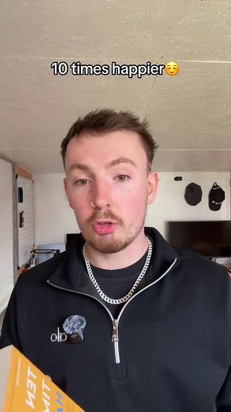 Enjoying the passage of time #happy #book #tiktokmademebuy #life #joy