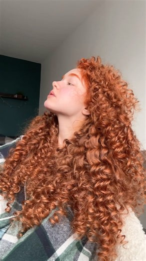 Anna 🌻 on Instagram: "Merida's Curls 🏹 #curls #hairstyles #hairtutorial #merida"