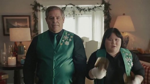 Amazon TV Spot, 'Holidays: Handbell Hammerschtein's'