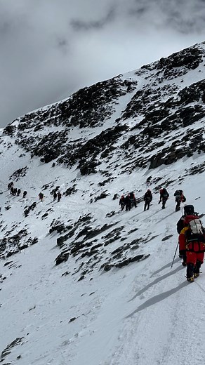 Raw, unedited footage from my 31st Everest summit expedition. Leading a large team, we captured this moment just below Camp 4, as we navigated the iconic Yellow Band — a challenging section approximately around 7,700m on our way to Camp IV . Moments from my recent Everest Expedition ⛰️ #everestman #everestoutfit #31x8848 #insta360 #mountaindewnp #outerugear #everythingaboutnepal #everest #népal #sherpa #climbing #lumbinibikasbank #khumbunangpalatrek | Kami Rita Sherpa