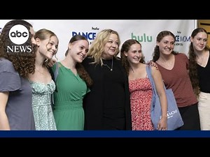 ‘Dance Moms: A New Era’ brings a bedazzled new generation onto the stage