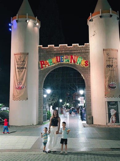 Videos de Carla Gimenez (@carlagimenez7) con “son original - la letra de tini ❤️‍🩹”