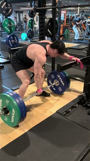 Single Arm Barbell Rows (50kg each side)