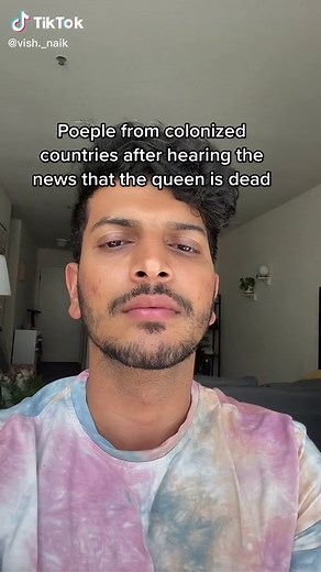😐 #queenelizabeth #colonizer #britishempire