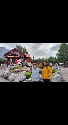 贾斯珀落基山游记 冰原木屋酒店阿萨巴斯卡瀑布奔腾惠斯勒山云雾散尽俯瞰贾斯珀小镇玛琳湖精灵岛恍若仙境巫药湖等来了限定阳光沿路黑熊、土拨鼠、麋鹿、白尾鹿、大角羊悉数邂逅雪山烟火，尽收眼底