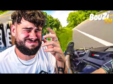 IL ARRIVAIT BEAUCOUP TROP VITE ! (React Moto)