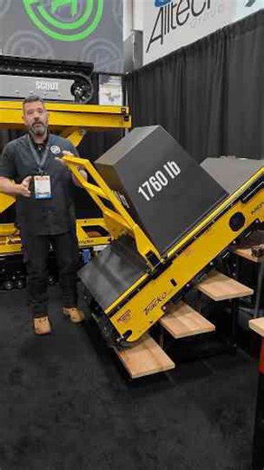 Remote stair climber moves 1,760 lbs easily
