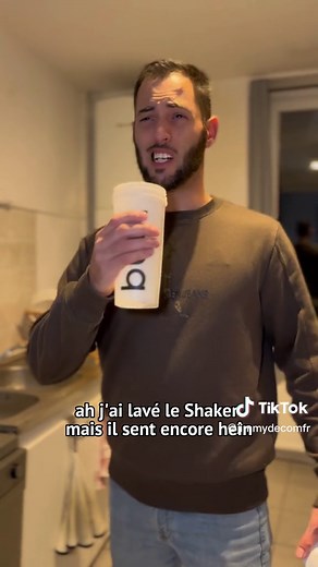 Remèdes rapides pour traiter toux nocturne, acné, chaussures serrées, linge déteint et odeurs