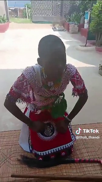 Inkani yebuntandane.👏🏾📿#SAMA28 #capcut #viral_video #gogo #support #maweni #sangoma #sangoma #trendingvideo #videoviral #greenscreen #skhotheni #mpumalanga #skhovafm_siyabanyanya🦉