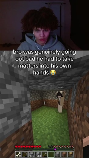 bro can’t handle allat 😅 twitch: darhxe #minecraft #gaming #egirl #rizz