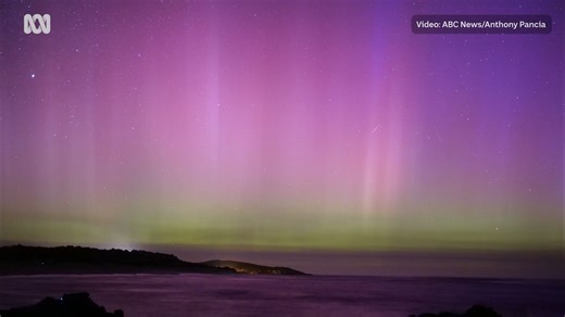 Check out this stunning timelapse of the Aurora Australis in Western Australia. This vision was shot by ABC News camera operator Anthony Pancia of the view from Margaret River on Tuesday night. Did you get any vision or photos of the spectacular show? We'd love to see it 👇📸 | ABC Perth