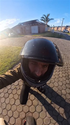 33 reactions · 6 comments | First time using the Insta 360! 朗 Most epic content on the way! #motorcycle #ktm #insta360 | Ewald Rossouw | Facebook