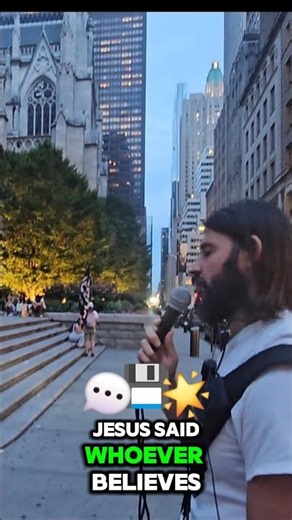 CHRISTIAN PREACHER Challenges DEAD RELIGION At ST. PATRICK'S Cathedral In NYC #gospel #jesus #nyc