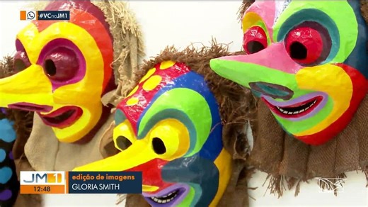 Oficina ensina a confeccionar máscara do Fofão, ícone do carnaval maranhense