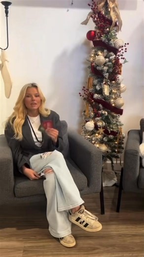 Black Friday is almost here!!! Be one of the first 20 in line and get a mystery giftcard to use in the store! On top of that, shop our amazing sales! ⬇️ November 28:  Shop 30% OFF storewide from 8AM-12PM  Shop 20% OFF storewide from 12PM-8PM November 29-30:  15% OFF for the rest of the weekend! #uptowndublin #uptowncheapskate #resale #thrift #blackfriday #dublinohio #thrifthaul #sustainable #secondhand | Uptown Cheapskate | Facebook