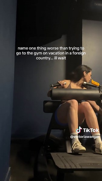 wrong machines, wrong workout order, wrong weight conversion, wrong gym format, wrong everything #gymtok #gym #gymhumor #gymgirl #discipline