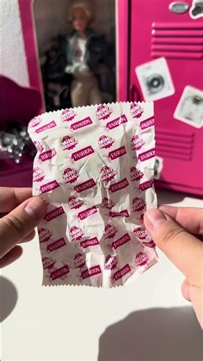 Розпаковка сюрприз-кулі Mini Brands Fashion Series 3 #miniature #unbox #barbieaccessories #tiousv85
