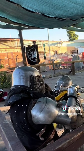 Knight Fist Fighting: The Ultimate Battle Without Weapons