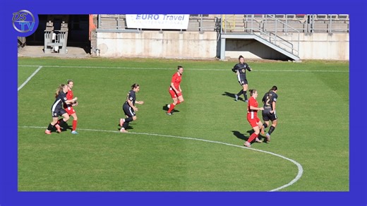 4.6K views · 35 reactions | ⚽️⚽️Igazi gólparádéval lepte meg a labdarúgás szerelmeseit a Dunaújváros FC felnőtt női labdarúgócsapata a mögöttünk hagyott hétvégén. A dunaújvárosi lányok 10 alkalommal vették be a vendég PVSK kapuját – fölényes győzelmet Vígh György értékelte.⚽️⚽️ | Dunaújváros Televízió | Facebook