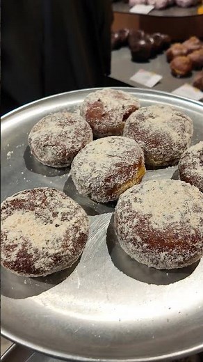 横浜ハンマーヘッドのI'm donut?｜人気ドーナツ食べ歩き｜Yokohama Food Short