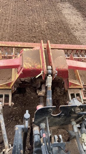 Groundbreaking Power Harrow Startup