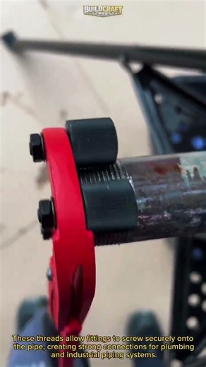 How Pipe Threading Works! #Plumbing #PipeThreader #Tools