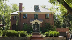 Inside a historic Georgian colonial home