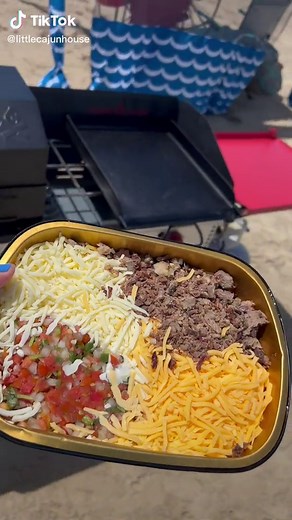 Brisket Queso at the Beach? Yes please🤤 #brisketqueso #beach #campchef #heb #hebfinds #griddle #galveston #summervibes