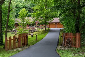 8475 Heilman Dr, New Carlisle, OH 45344 - MLS 937637 - Coldwell Banker