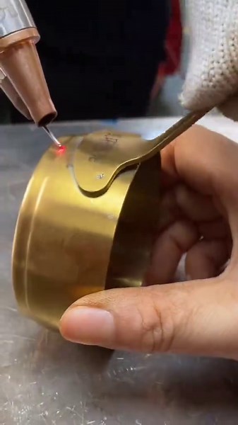 Electrode Spot Welding Techniques for Strong Joints