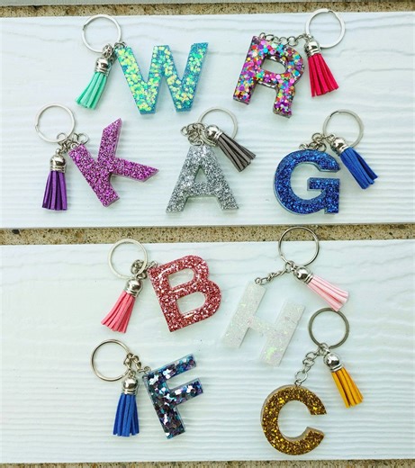 Personalized Glitter Resin Initial Keychain: Custom Backpack Accessory - Etsy