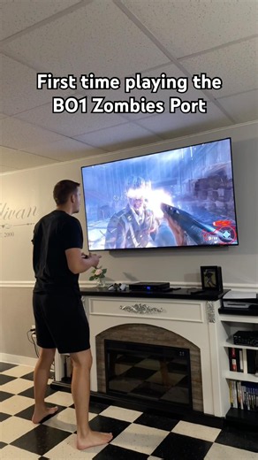 First time playing the Black Ops 1 Zombies Port! 🧟‍♂️