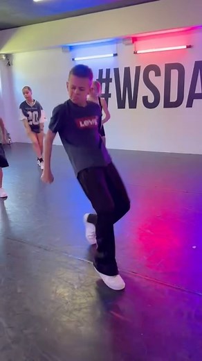 Ethan Samuel | Dancer | Model on Instagram: "Definitely love a @dylan__bull combo! Had the best time earlier this week with the amazing Dylan! 😁 #hiphop #vibes #boydancer #dancer #dance #dylanbull #thebest"