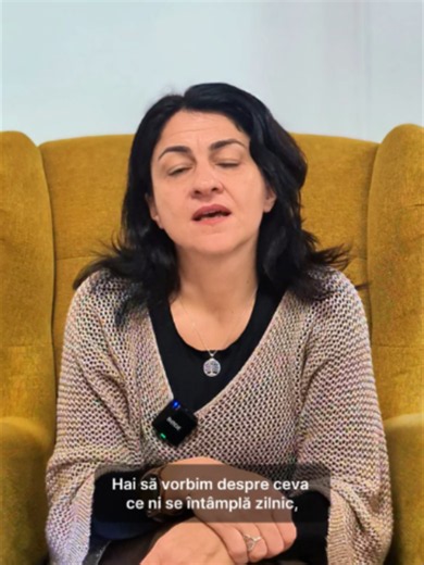 FOMO la adolescenți: ce este și cum afectează starea de bine