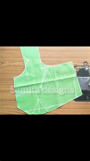 Three Dart Blouse Cutting #shorts #shortvideo #fashion#blouse