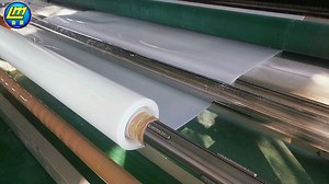 带你参观鲁蒙PVC防水卷材生产现场