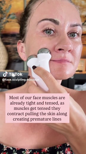 Benefits of Microcurrent Facial Treatments