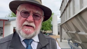 1.4K views · 44 reactions | Today, Agriculture, Water and Land Reform minister Calle Schlettwein commissioned the reconstruction and rehabilitation of the Omahene-Olushandja Canal, in Omusati Region. Schlettwein also inaugurated the Outapi Settler. Video: Agriculture ministry | Eagle FM Namibia | Facebook