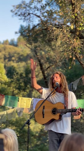 29K views · 343 reactions | A little reel from last Saturdays show at @theshantispace w/ @jackweavermusic  Excited to be sharing my songs this Saturday at Sacred Soul Fest w/ @mosemusica and many other friends. Also @roamanmusic is in town and we will be playing a few shows together while he is here! Big love family 女酪 | Sam Garrett Music | Facebook