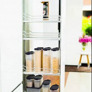 Résolution 2021 : Des placards bien organisés et bien rangés, c'est gagner du temps et de l'argent ! Les Modulaires ovales et le Boîtier EtikTup avec son Rouleau d'étiquettes sont les meilleurs moyens de repérer en clin d'œil vos réserves. Paré à ranger ! 👏🏼 Consultez notre guide pour une bonne organisation en cuisine 👉🏼 http://bit.ly/3sbQ5K7 | Tupperware France Officiel