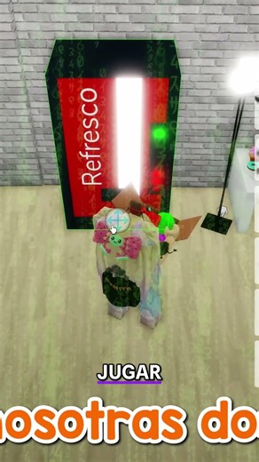 ¡Máquina de Refrescos y Gaming! ¡Caos Virtual Desastre Virtual! #shorts