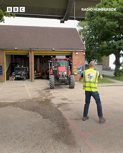 Crew at Humber Rescue tell us to "park responsibly" when visiting Hessle Foreshore 👉🏼bbc.in/3UQGtUj | BBC Humberside