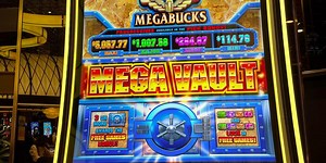 Guest turns $10 bet into over $14M, becoming biggest slot jackpot in Reno history