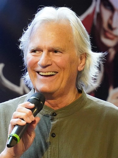 Richard Dean Anderson at 76 — The Hero Who Taught Us to Think | LLB Dance